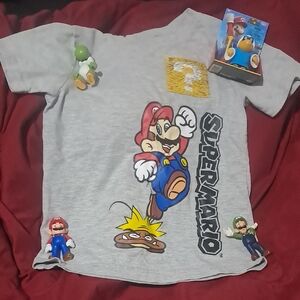 Nintendo Super Mario Gray Short Sleeve Tee